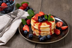 pancakes with fruits