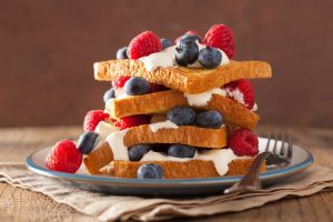 toast with cream and berries